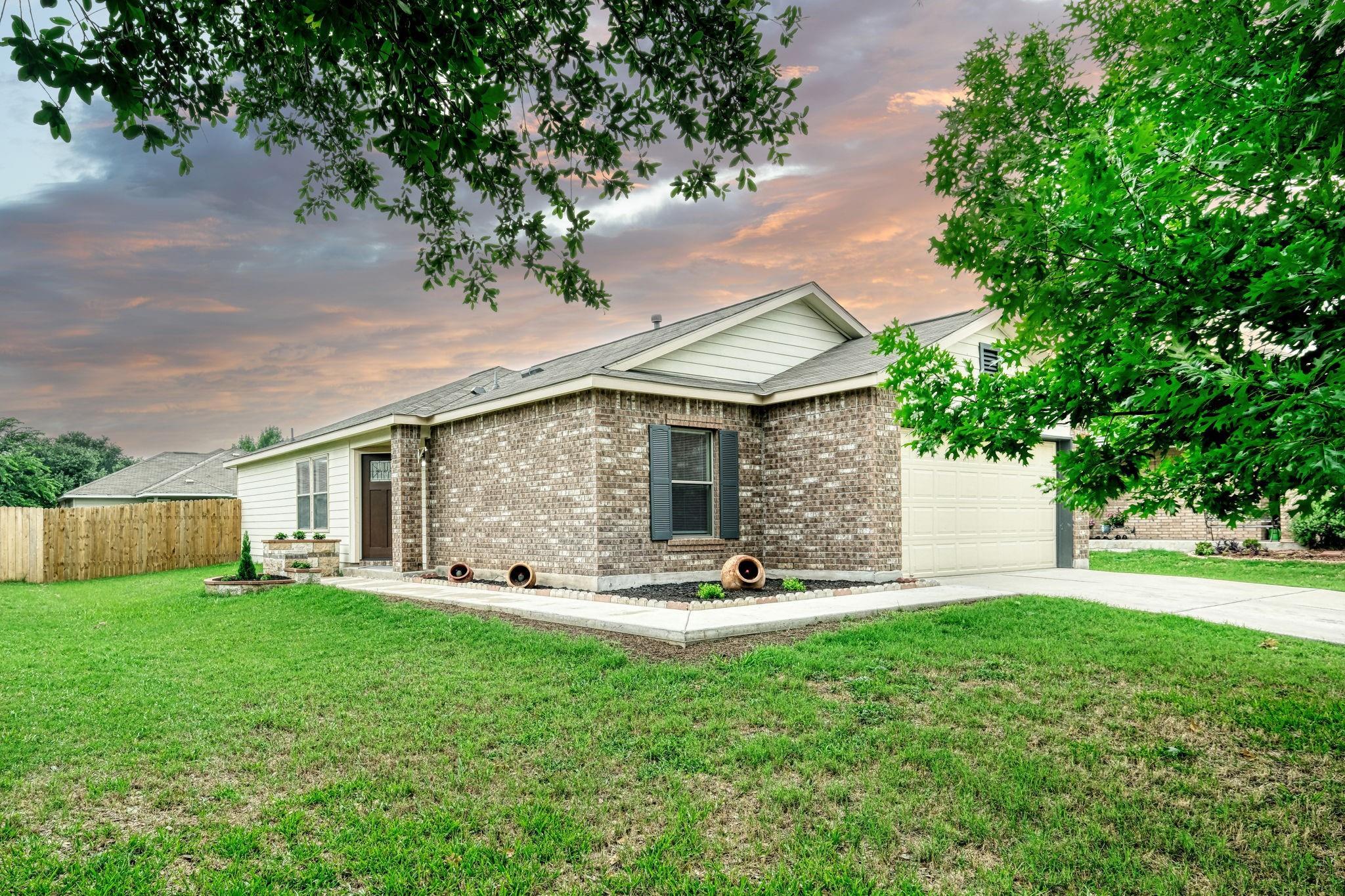 108 Wells, 3332245, Hutto, Single Family Residence,  for sale, Jessica Dodge, Full Circle Real Estate