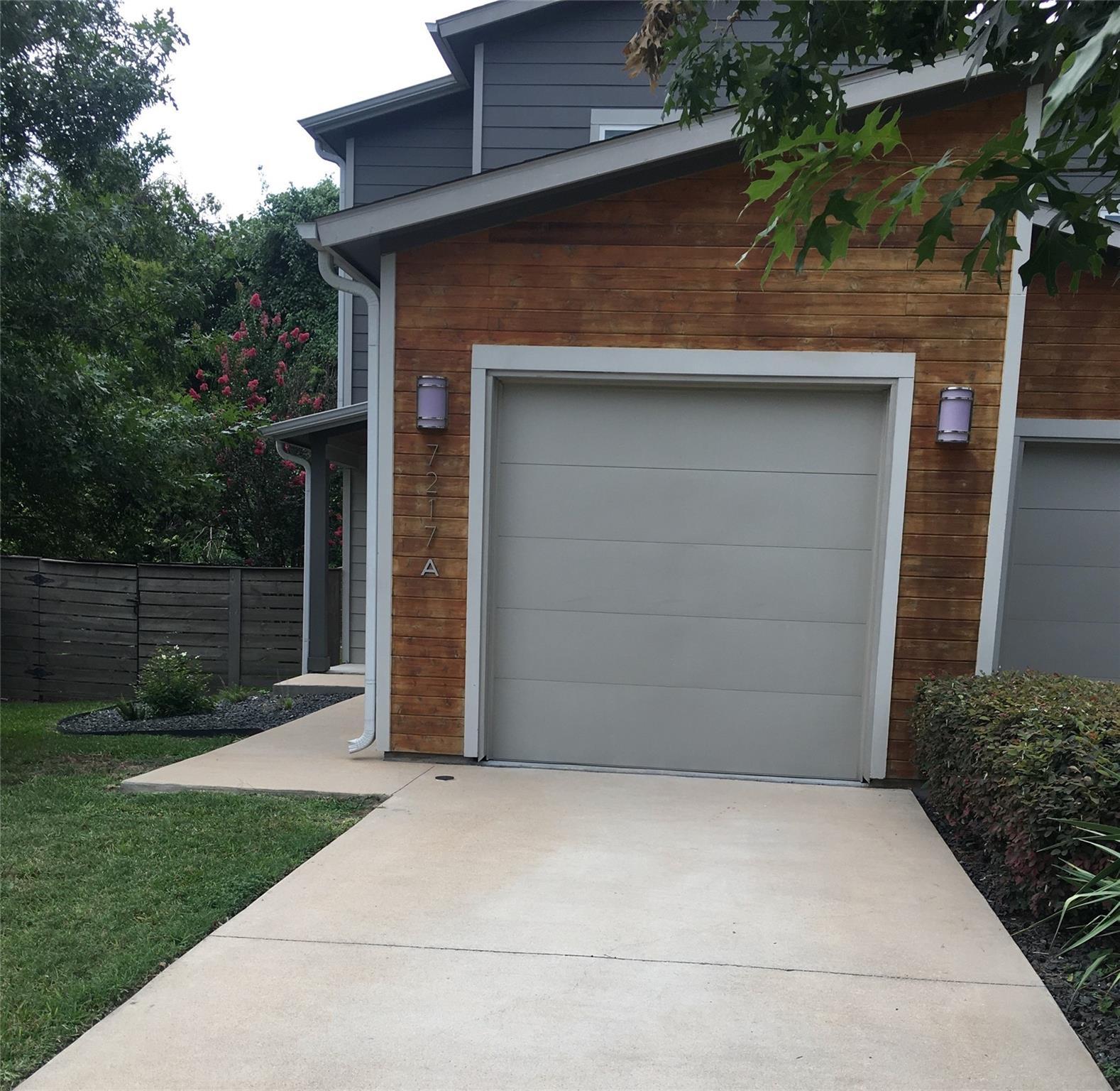 7217 Blessing, 2089961, Austin, Townhouse,  for rent, Jessica Dodge, Full Circle Real Estate